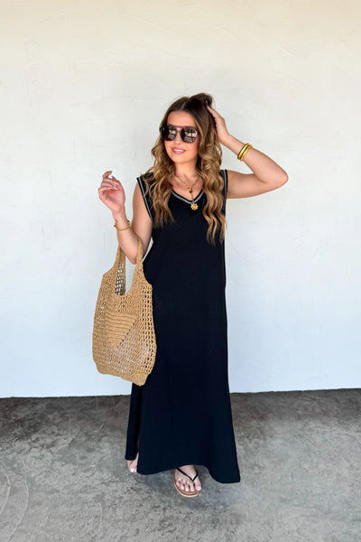 PREORDER: Relaxed Summer Split Hem Dress