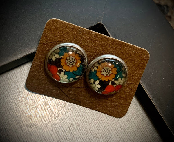 Retro Floral Studs